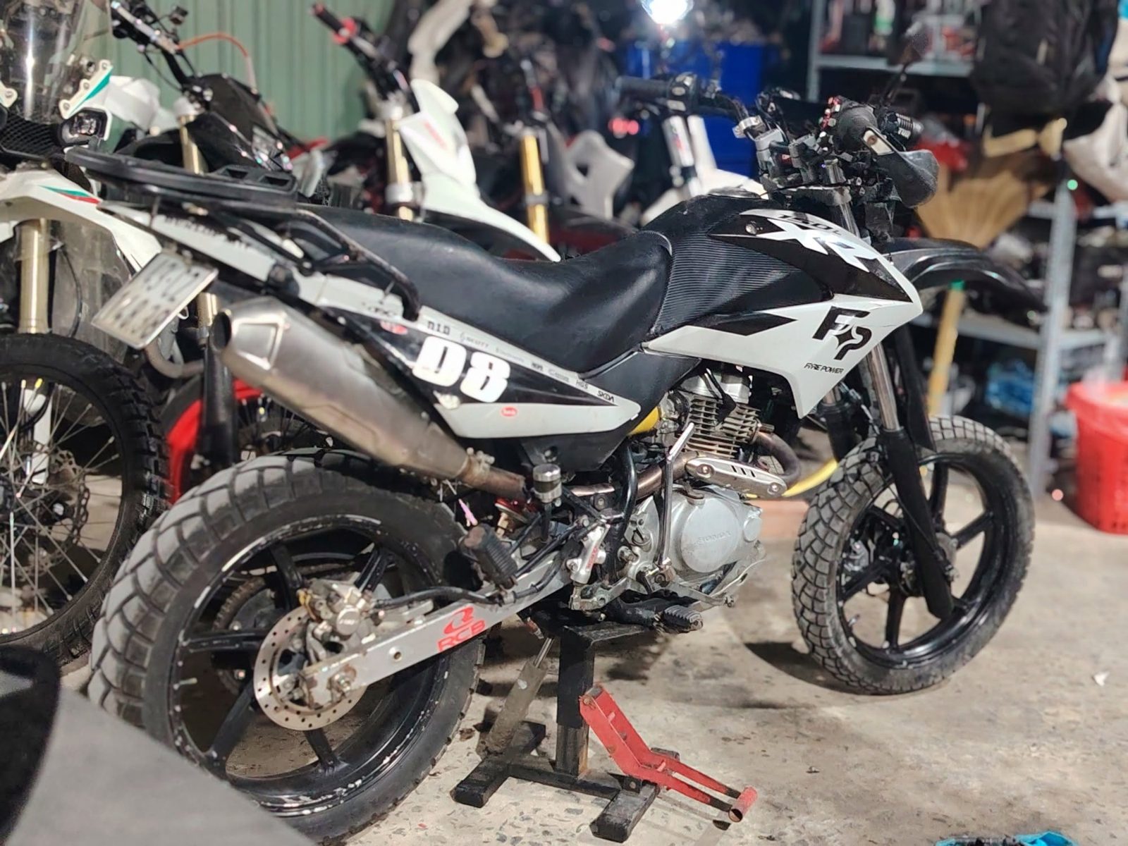 Honda XR150L phuộc WR, mâm Ex, đầu đèn CRF – ảnh 3