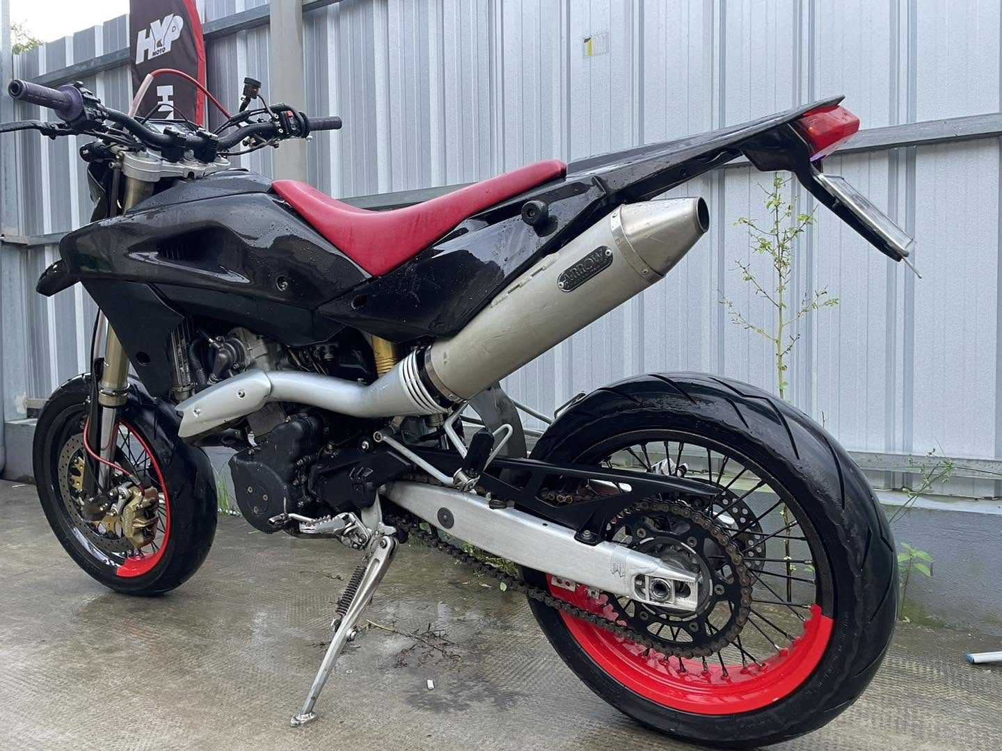 Husqvarna 610 SM – ảnh 2
