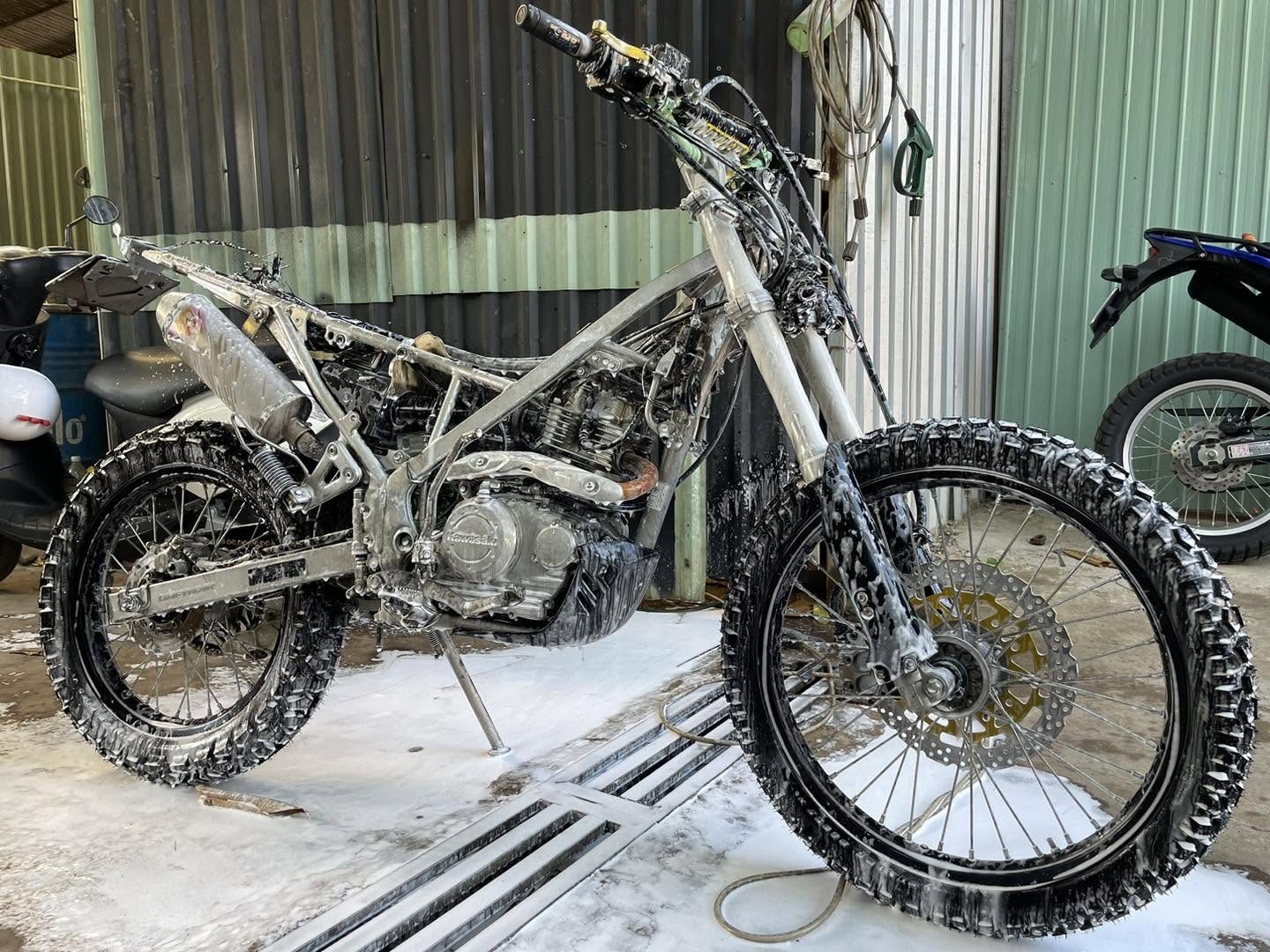 Kawasaki KLX150 phục hồi – ảnh 12