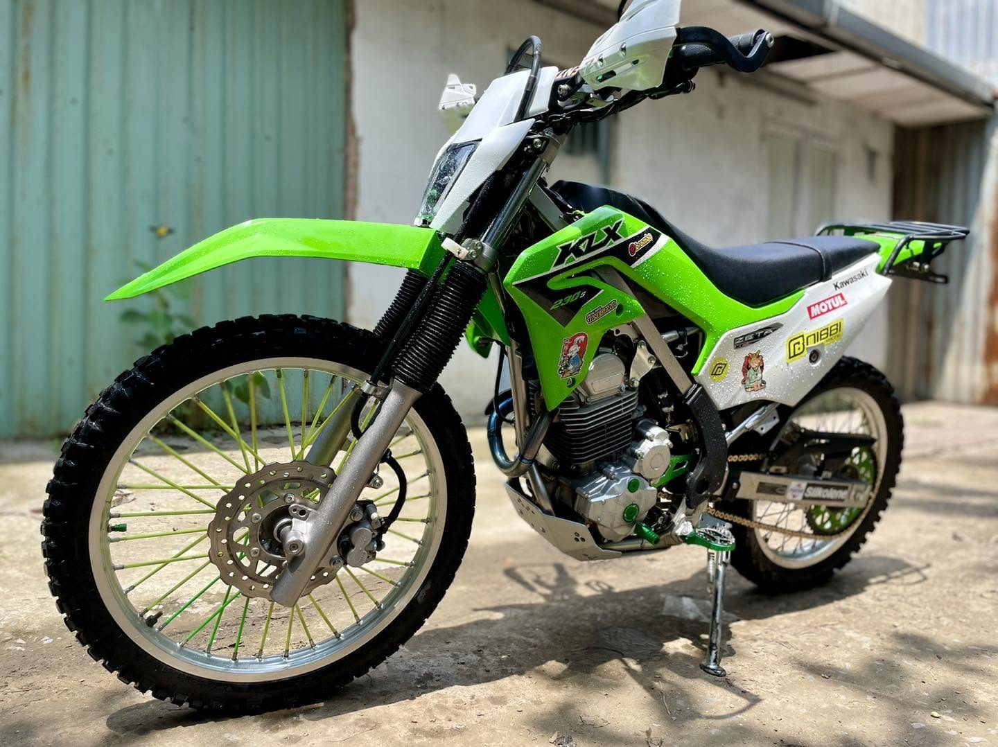 Kawasaki KLX230S lên full đồ