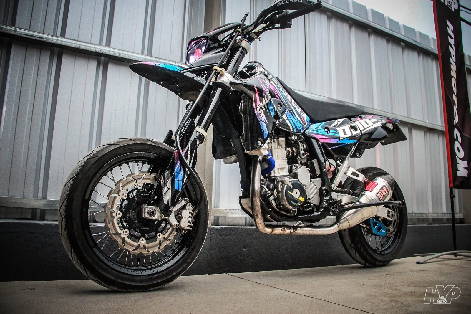 Suzuki DRZ450 Supermoto Yoshimura Limited – ảnh 3