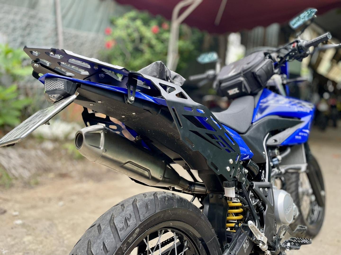 Xe supermoto xanh lên khung hông baga HYP – ảnh 4
