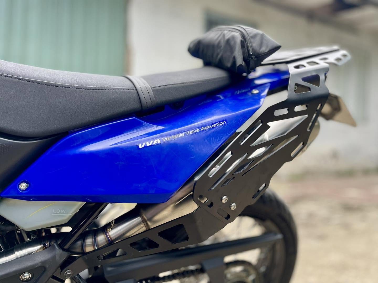 Xe supermoto xanh lên khung hông baga HYP – ảnh 6
