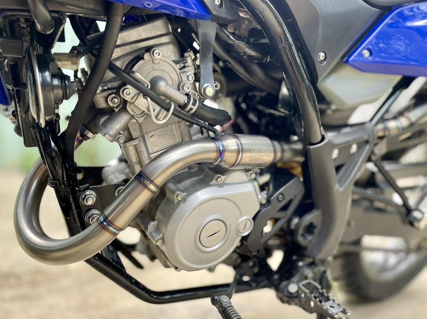 Xe supermoto xanh lên khung hông baga HYP – ảnh 7