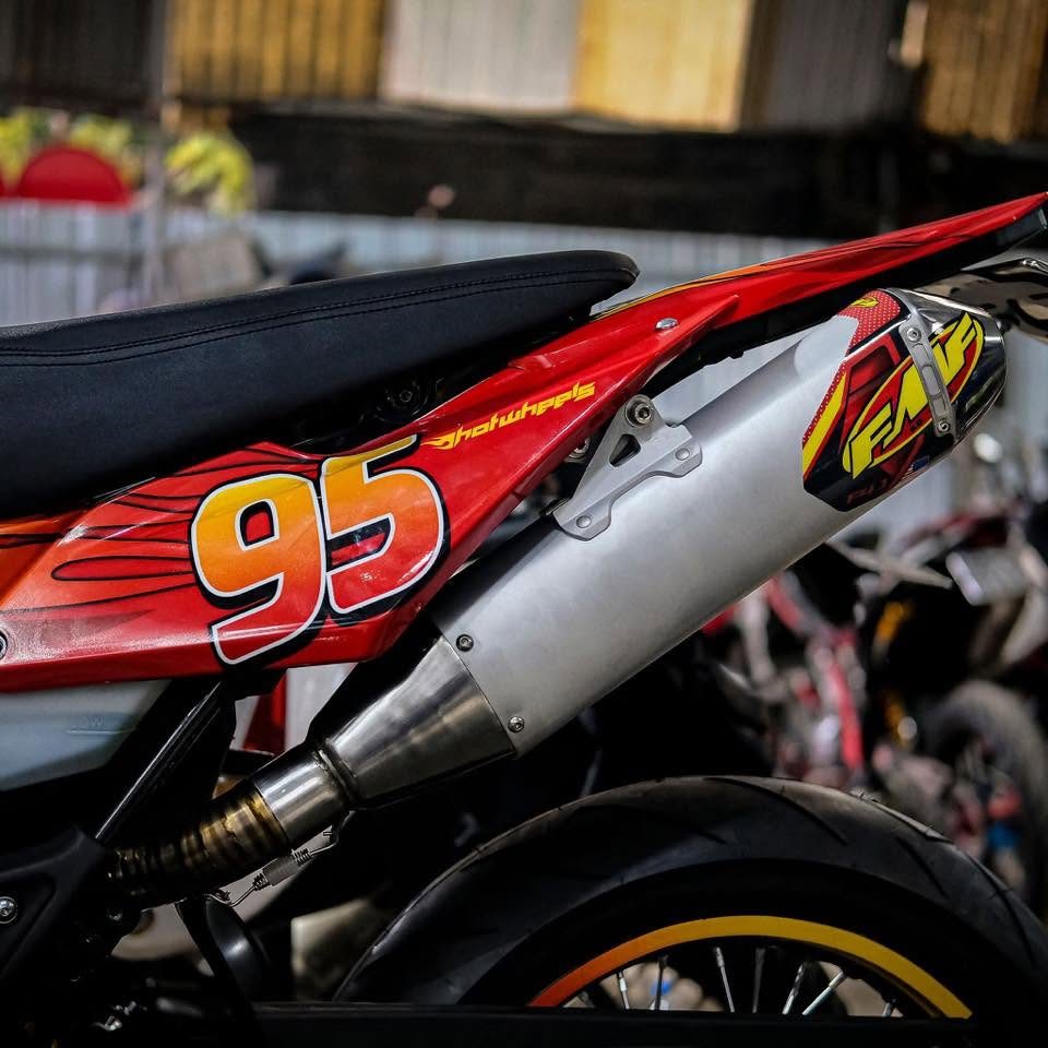 Yamaha WR155R Supermoto Hot Wheels, pô FMF – ảnh 7