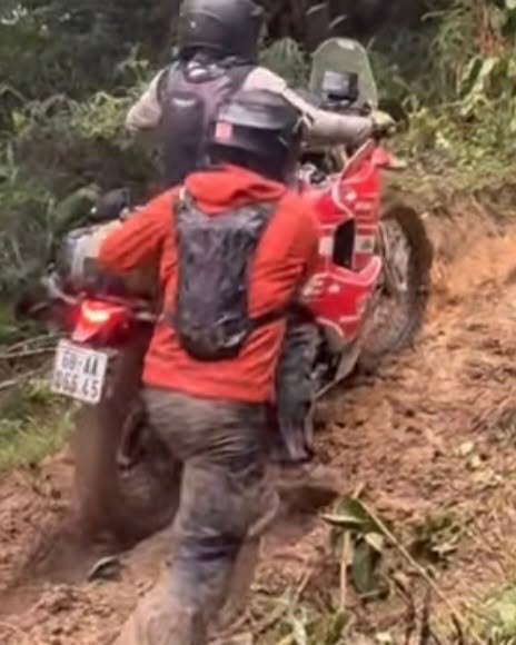 Kove 450 Rally sau tour Tây Bắc chờ bảo dưỡng full service tại HYP